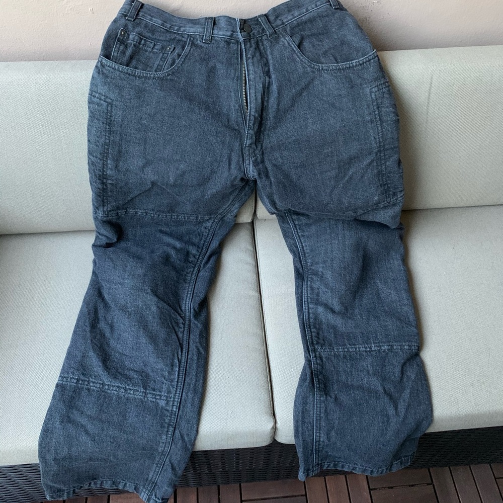 Bikers jeans with knee pads